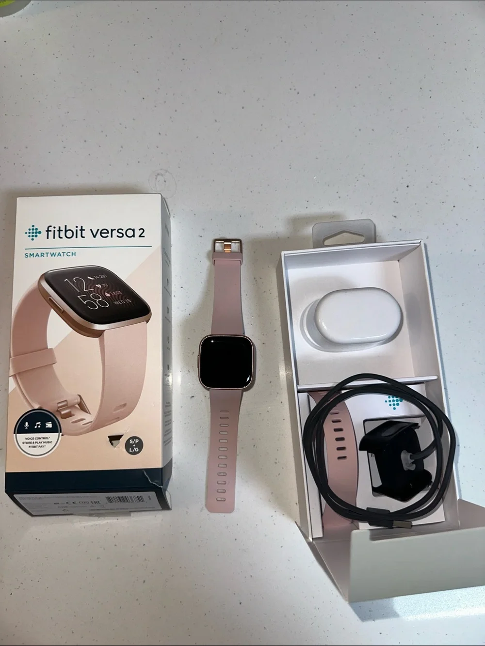 Fitbit Versa 2 Pink/Gold Smartwatch with Blush Band
